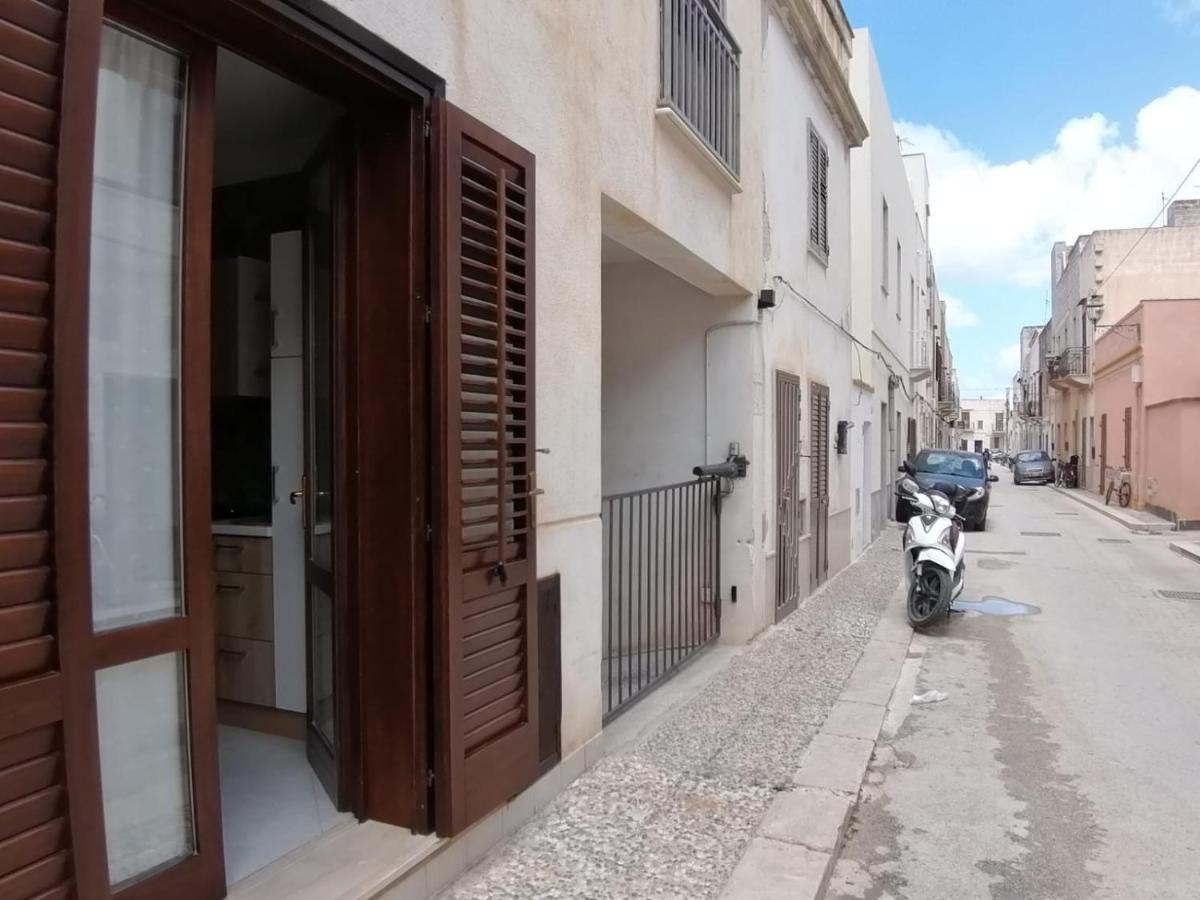Favignana In Centroアパートメント エクステリア 写真