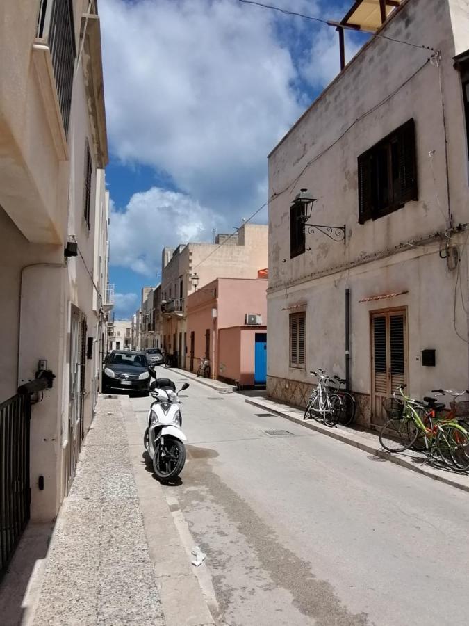 Favignana In Centroアパートメント エクステリア 写真